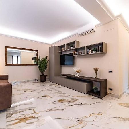 فيلا 42 Gandino Superior روما المظهر الخارجي الصورة
